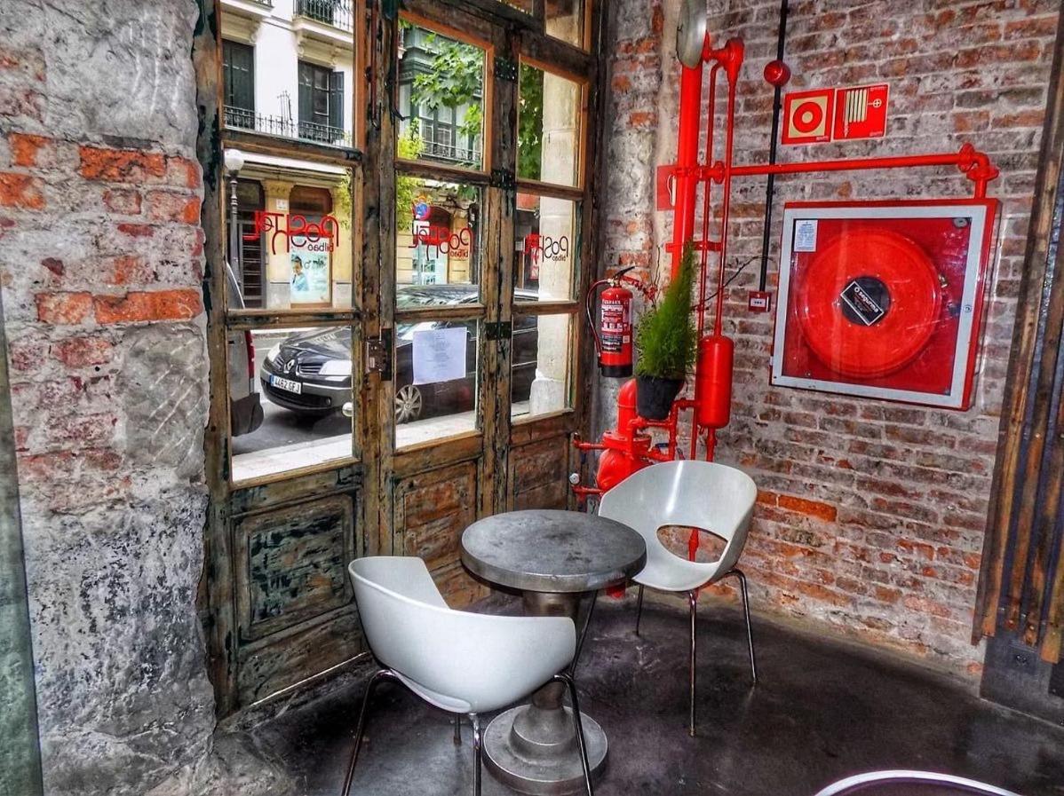 Poshtel Bilbao - Premium Hostel Luaran gambar