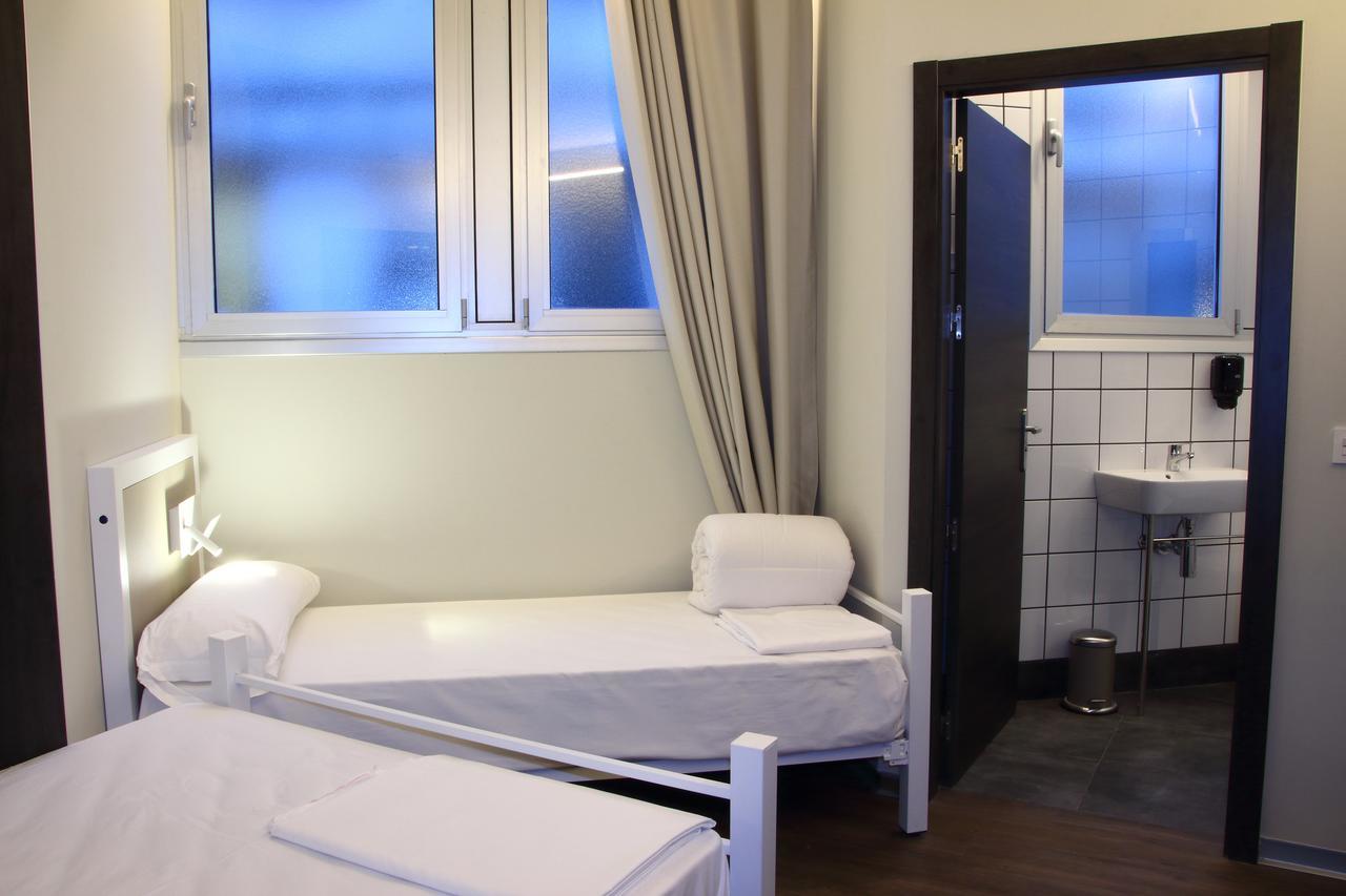 Poshtel Bilbao - Premium Hostel Luaran gambar