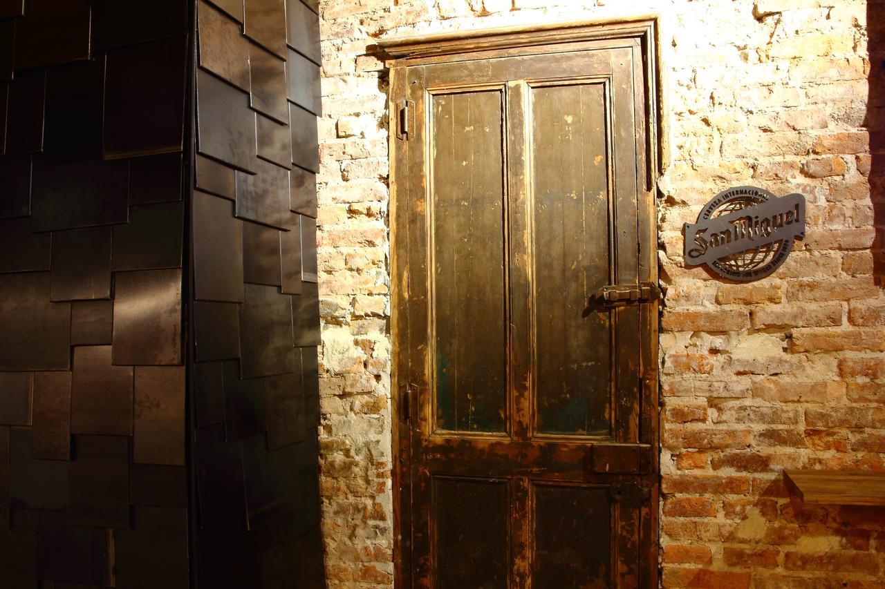 Poshtel Bilbao - Premium Hostel Luaran gambar