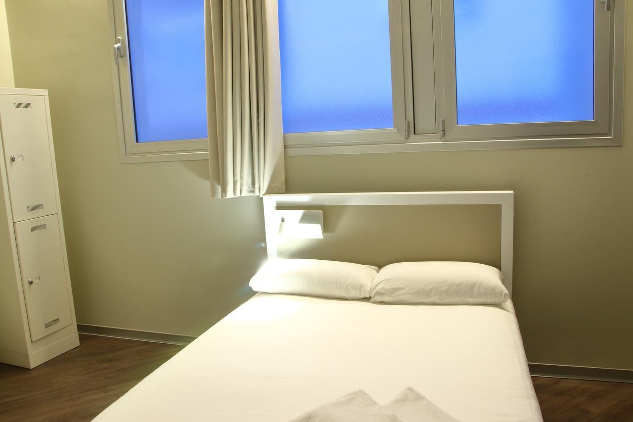Poshtel Bilbao - Premium Hostel Luaran gambar