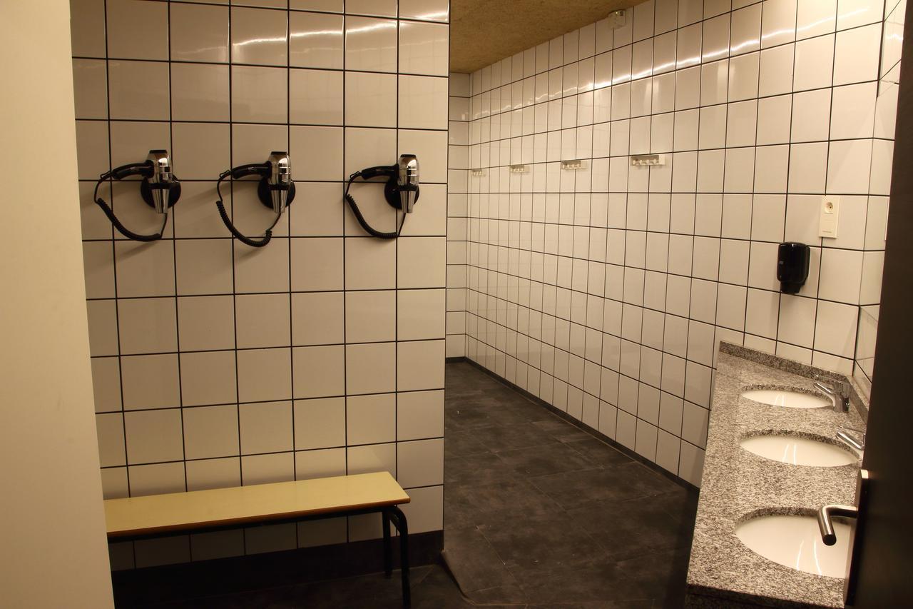 Poshtel Bilbao - Premium Hostel Luaran gambar